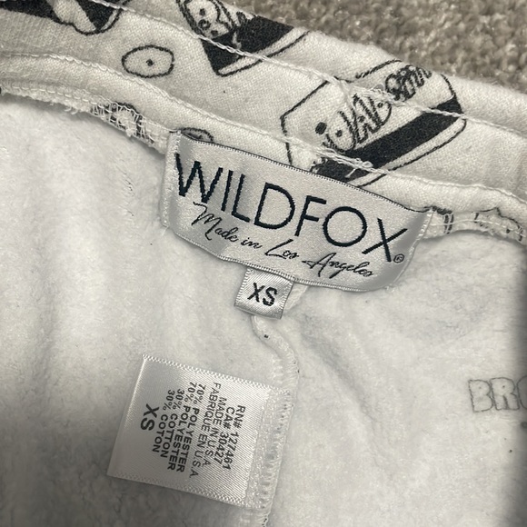 Wildfox matching sweater and shorts - Picture 5 of 5